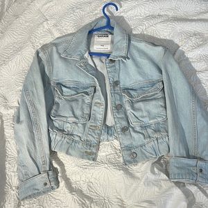JEAN JACKET CROPPED LIGHTWASH from GARAGE CLOTHING Size XS